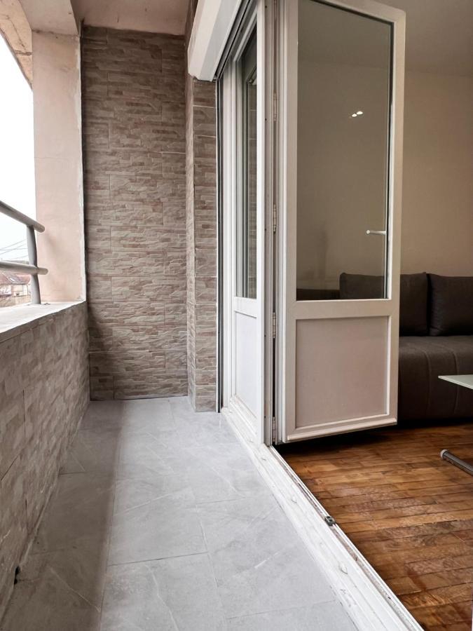 Sens - Appartement Proche Gare Et Centre Ville - Wifi Fibre - Check In Autonome - Bel Espace De Vie - Smart Tv Екстериор снимка